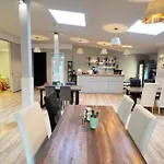 Hotel Otomin מלון 2*