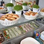 Отель Hotel Otomin