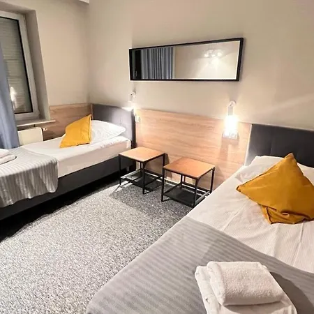 Hotel Otomin מלון אוטומין