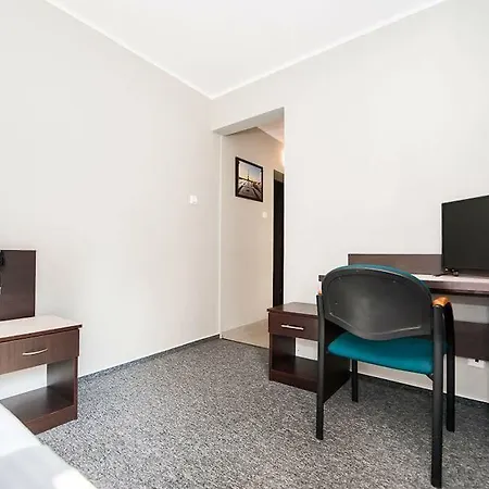 מלון Hotel Otomin אוטומין