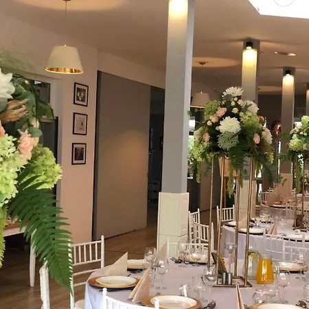 Hotel Otomin מלון