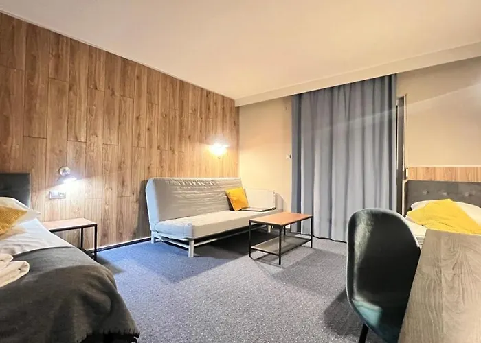 Hotell Hotel Otomin 2*